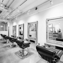 美容室革命!美容サロン開業の新しいカタチ。フリーランスのためのモール型分譲サロン。CONDO SALON 誕生